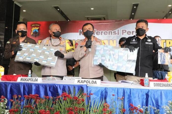 Kapolda Jateng Irjen Pol Ahmad Luthfi Kapolda Jateng Irjen Pol Ahmad Luthfi