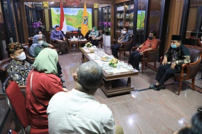 Perwakilan PPDI saat beraudiensi Ganjar Pranowo