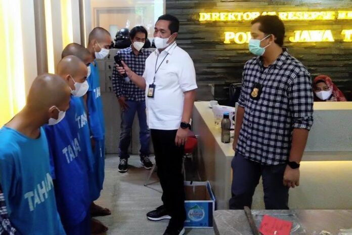 Para pelaku pembobol kantor pos Para pelaku pembobol kantor pos