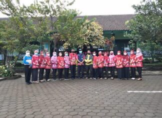 Keluarga besar SDN 02 Langensari