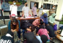 Tawuran Jelang Waktu Sahur