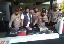 Barang bukti pembobolan mesin ATM