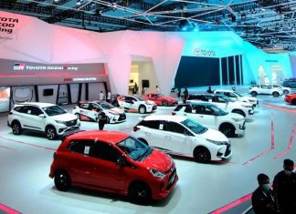 Pameran mobil di GIIAS 2022