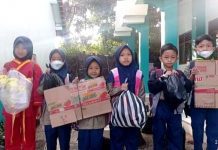 Beberapa siswa SD Muhammadiyah Sukorejo