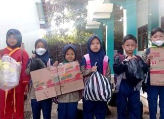 Beberapa siswa SD Muhammadiyah Sukorejo