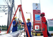 Pengerjaan proyek pipanisasi