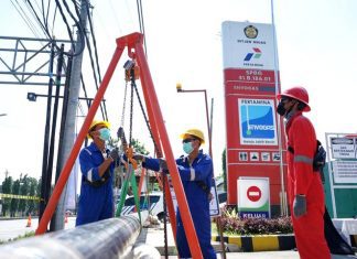 Pengerjaan proyek pipanisasi