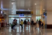 Penumpang di Bandara Ahmad Yani