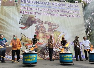 Pemusnahan rokok ilegal