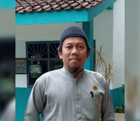 Butuk Kemisih, Kepala SD Muhammadiyah Sukorejo Kendal