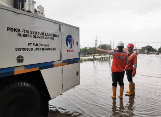 Pengamanan jaringan di wilayah banjir