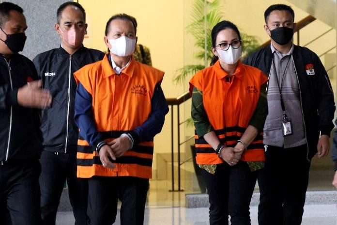 Ben Brahim S Bahat dan istrinya Ben Brahim S Bahat dan istrinya