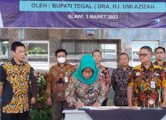 Bupati Tegal Umi Azizah