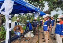 Pembangunan pipa distribusi gas bumi