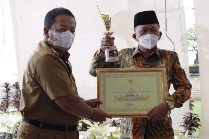 Juara 1