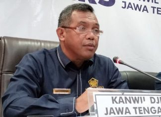 Max Darmawan