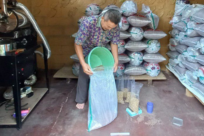 Pak Kokom Pak Kokom