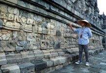 Relief di Candi Borobudur