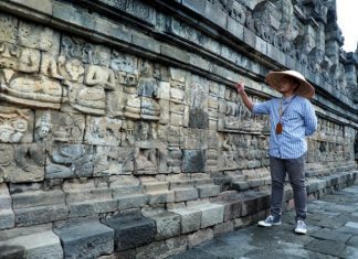 Relief di Candi Borobudur