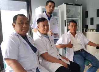 Tim dosen Fakultas Kedokteran Hewan Unair