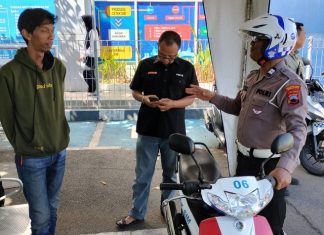 Pemohon SIM di Satpas Polrestabes Semarang