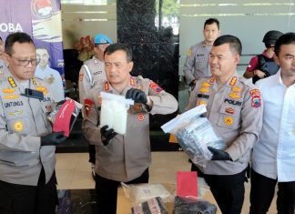 Barang bukti berupa sabu