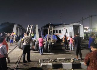 Gerbong KA Brantas jurusan Jakarta-Blitar