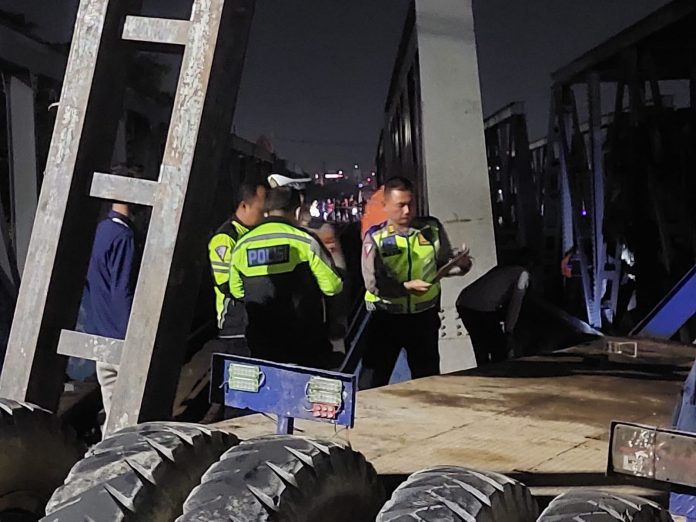 Satlantas Polrestabes Semarang Satlantas Polrestabes Semarang
