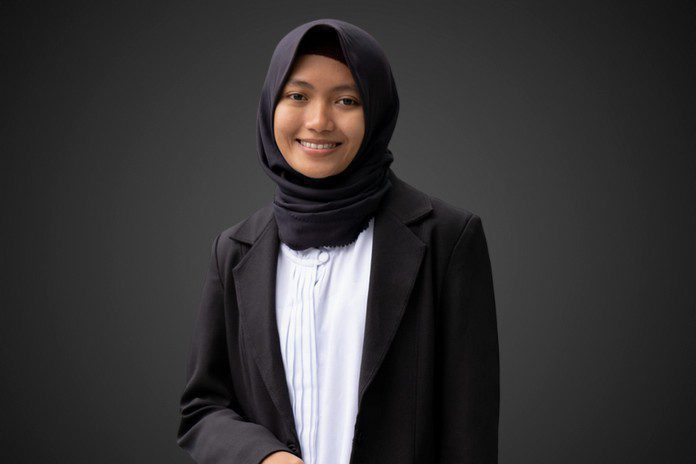 Diah Fajar Ayu_r Diah Fajar Ayu
