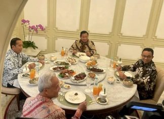Gak Ada Makan Siang Gratis