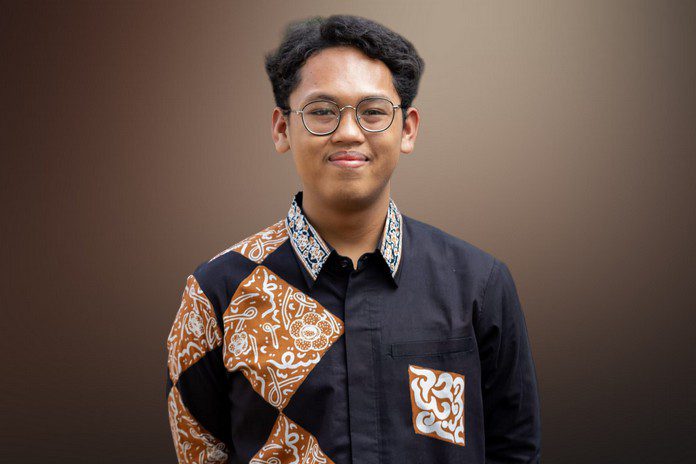 Muhammad Fahry Azizurahman Muhammad Fahry Azizurahman
