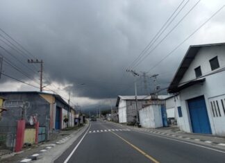 Awan hitam