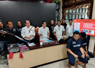 Aparat Polrestabes Semarang