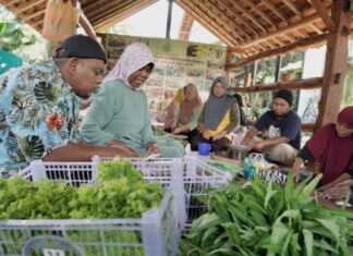 Grebek Kampung