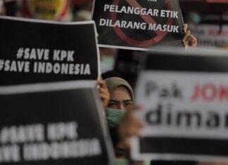 Demo tolak Revisi UU-KPK