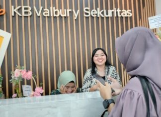 Pegawai Valbury Sekuritas Semarang