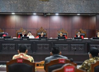 Sidang MK