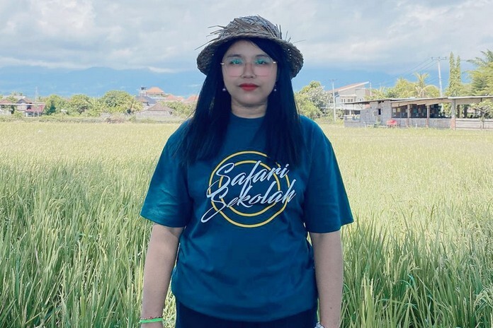 Komang Anik Sugiani Komang Anik Sugiani