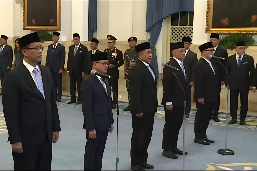 Reshuffle Jilid II_HD