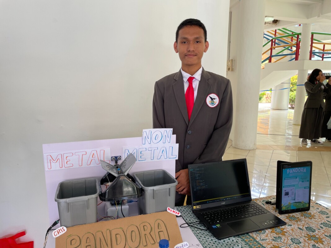 Bekerja Sambil Sekolah