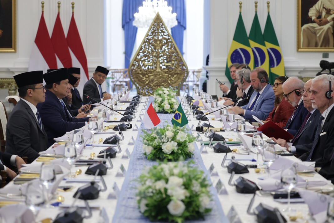 Prabowo Sambut Hangat Presiden Brasil_2