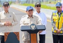 Momen Prabowo Khawatir Anak Sekolah Kepanasan Menanti Rombongan Presiden: Biarkan Mereka di Sekolah!