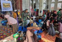 Penampakan TNI dan Mahasiswa Collab Rangkul Anak Korban Bencana Aceh Lepas dari Trauma