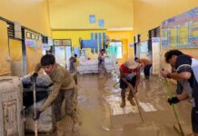 Gotong Royong Pertamina dan Relawan Pulihkan Puskesmas Rantau di Aceh Tamiang