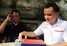 Prabowo Bagikan Kacamata Pintar untuk Warga Tunanetra, Bisa Scan Data, Uang hingga Lawan Bicara