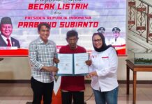 Penarik Lansia di Cirebon Harap Becak Listrik dari Prabowo Datangkan Banyak Penumpang