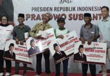 Sempat Sewa Harian, Penarik Lansia di Cilacap Happy Dapat Becak Listrik dari Prabowo
