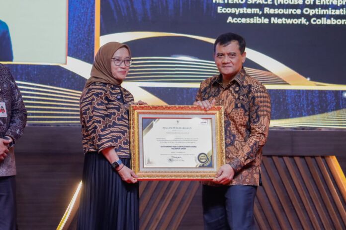 Penghargaan-Kemenpan-RB