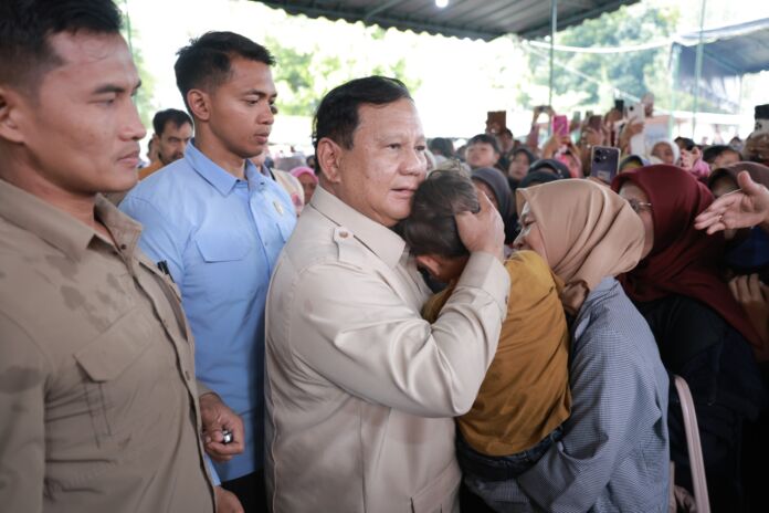 Prabowo Cek Kondisi Warga di Takengon_3