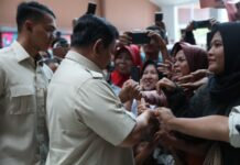 Ke RSUD Koja, Prabowo Janji Traktir Siswa Korban Tabrakan Mobil SPPG Makan Bubur Ayam